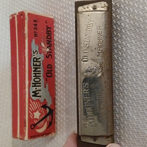 Vintage set of Harmonicas and course book - Picture 7 of 10